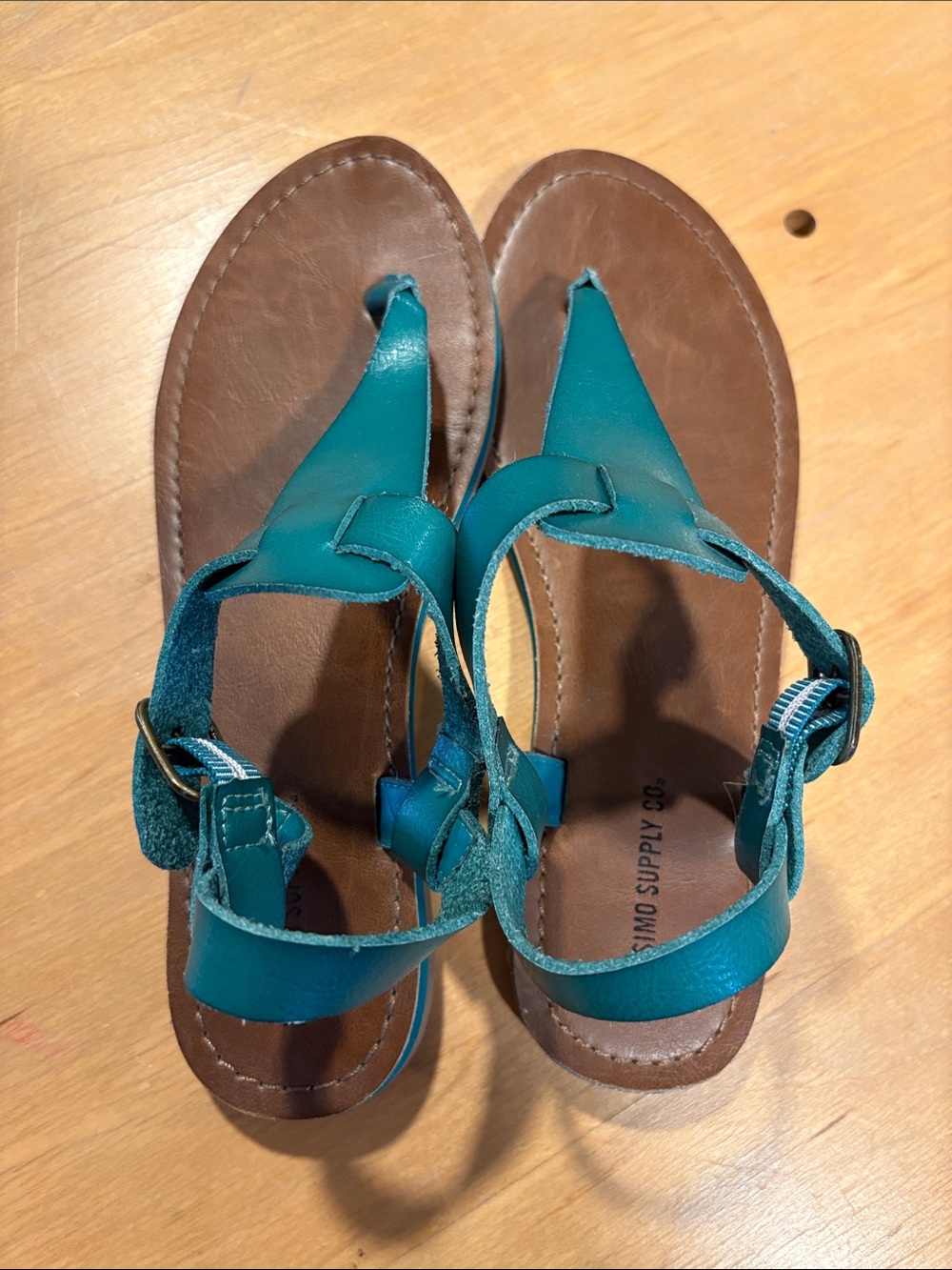 Mossimo Supply Co. ~ Turquoise Aqua Leather Teal T-Strap Sandals